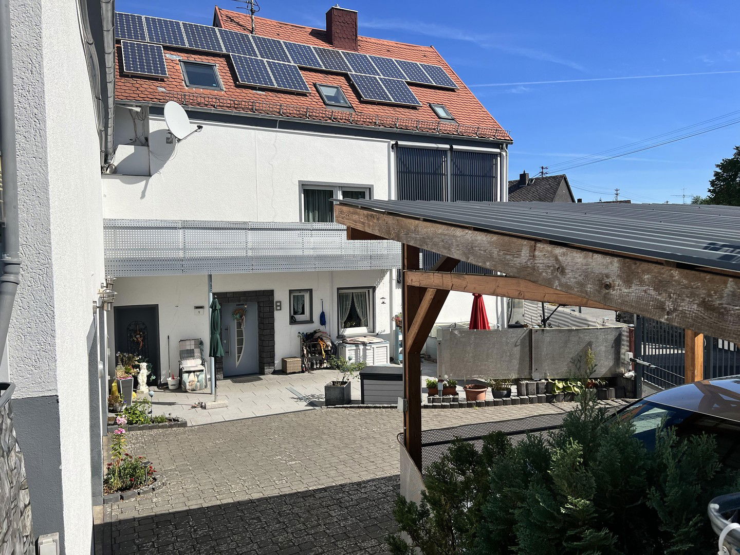 Mehrfamilienhaus zum Kauf provisionsfrei 580.000 € 13 Zimmer 320 m²<br/>Wohnfläche 980 m²<br/>Grundstück Staudt 56424