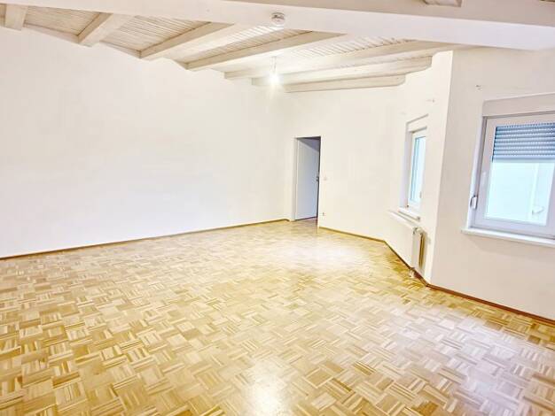Wohnung zur Miete 478 € 2 Zimmer 72 m² Dachgeschoss frei ab 01.08.2025 Olvenstedter Straße 15 Stadtfeld Ost Magdeburg 39108