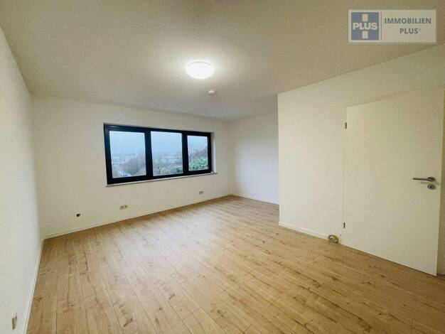 Wohnung zur Miete 540 € 2 Zimmer 55 m² 1. Geschoss frei ab sofort Homburg 66424