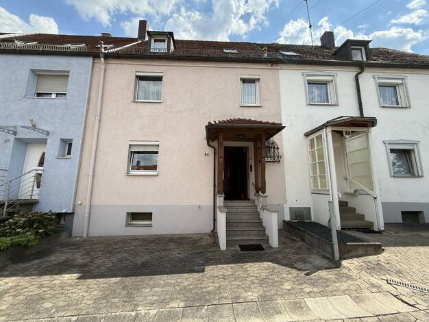 Reihenmittelhaus zum Kauf 405.000 € 6 Zimmer 140 m² 330 m² Grundstück Ansbach 91522