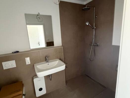 Wohnung zur Miete 952 € 2 Zimmer 56 m² Geschoss 1/5 frei ab sofort Hohentor Bremen 28199