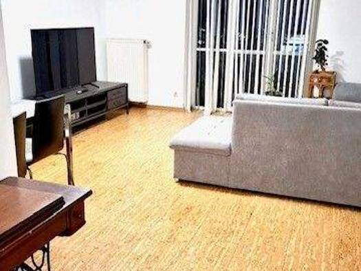 Wohnung zur Miete 930 € 3 Zimmer 76 m² 2. Geschoss frei ab 01.04.2026 Freilassing 83395