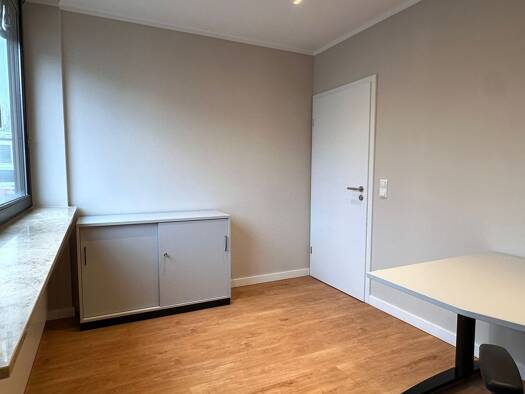 Bürofläche zur Miete provisionsfrei 340 € 2 Zimmer 21 m² Bürofläche Bierstadt Wiesbaden 65191