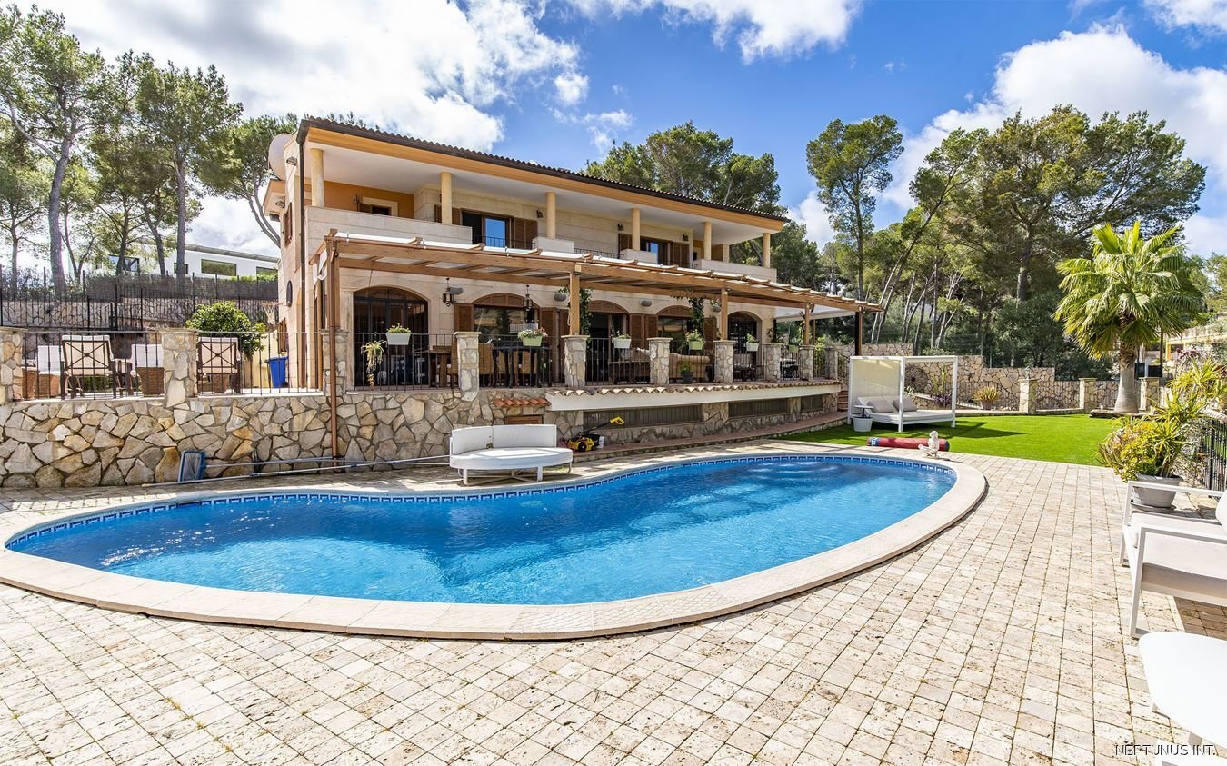 Villa zum Kauf 1.350.000 € 6 Zimmer 241 m²<br/>Wohnfläche 1.250 m²<br/>Grundstück Santa Ponsa 07183