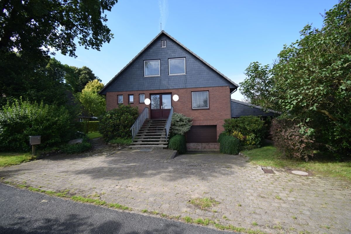 Einfamilienhaus zum Kauf 239.000 € 6 Zimmer 140 m²<br/>Wohnfläche 656 m²<br/>Grundstück Deinstedt Deinstedt 27446