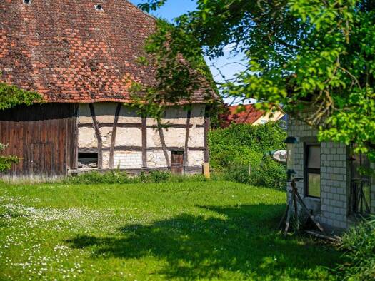 Bauernhaus zum Kauf 925.000 € 8 Zimmer 135 m² 2.470 m² Grundstück Gündlingen Breisach am Rhein 79206
