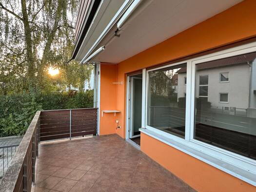 Terrassenwohnung zum Kauf provisionsfrei 305.000 € 3 Zimmer 75 m² Geschoss EG/3 frei ab sofort Furtwänglerstraße 14 Gersthofen Gersthofen 86368