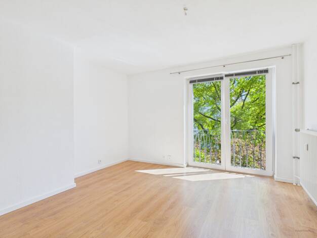 Studio zum Kauf 219.000 € 1 Zimmer 22 m² 2. Geschoss Maria-Louisen-Straße 55 Winterhude Hamburg 22301