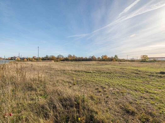 Grundstück zum Kauf provisionsfrei 13.571 m² Grundstück frei ab sofort Neustadt Neustadt am Rübenberge 31535