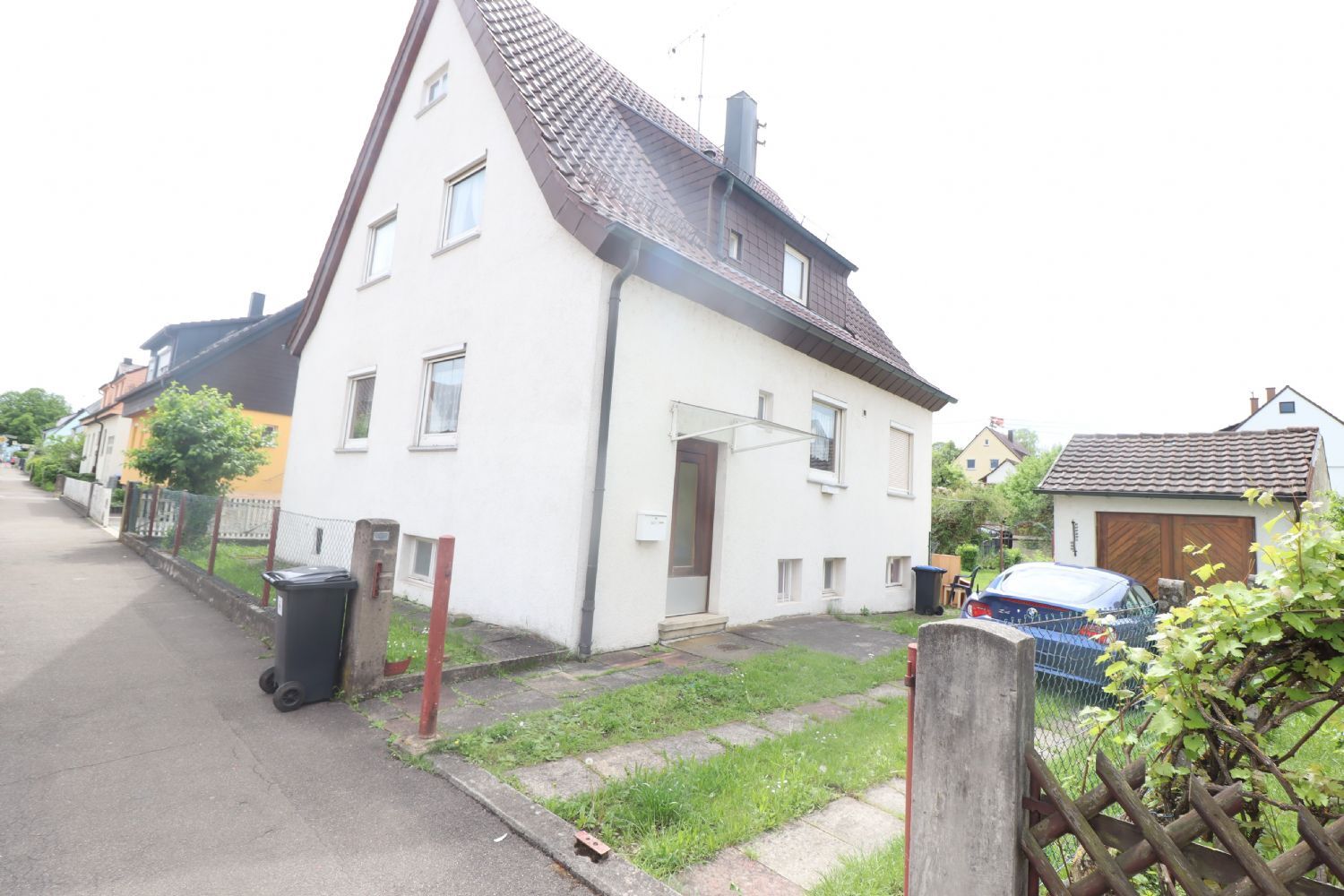 Einfamilienhaus zum Kauf 380.000 € 6 Zimmer 121 m²<br/>Wohnfläche 320 m²<br/>Grundstück Wendlingen Wendlingen am Neckar 73240