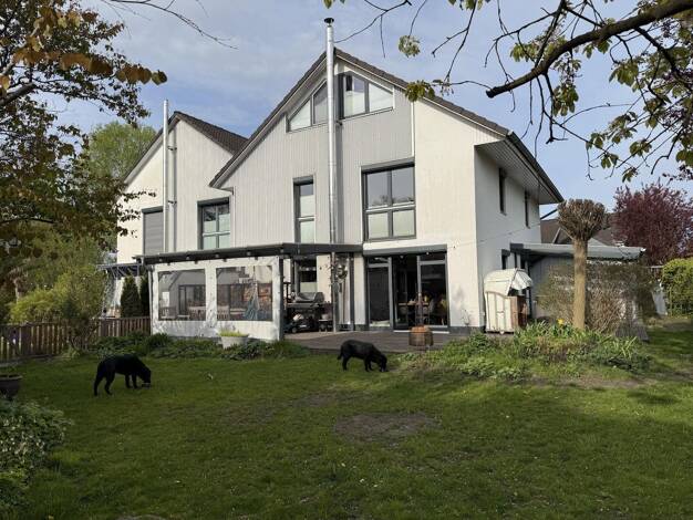 Doppelhaushälfte zum Kauf provisionsfrei 600.000 € 6 Zimmer 175 m² 425 m² Grundstück Tornesch 25436