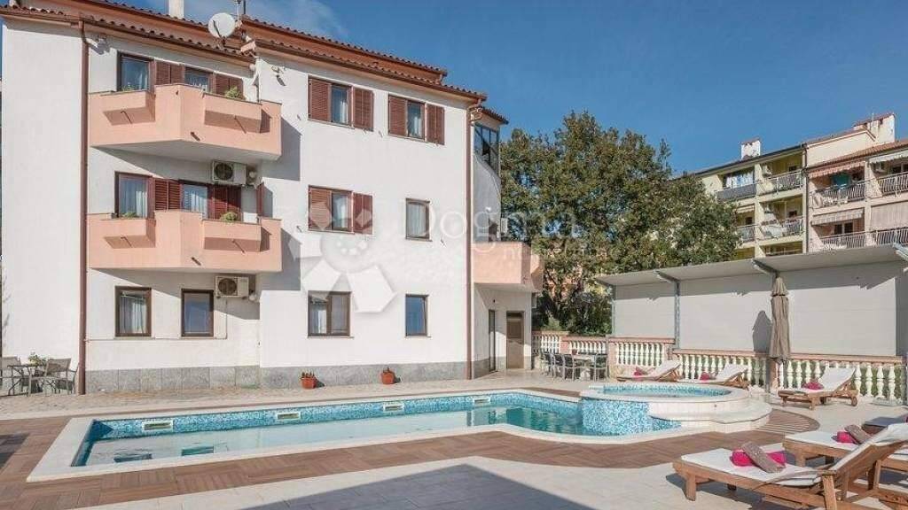 Haus zum Kauf 1.285.000 € 20 Zimmer 342 m² Veruda - Verudela