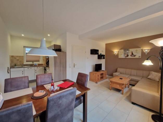 Ferienhaus zum Kauf 370.000 € 3 Zimmer 68 m² 100 m² Grundstück frei ab 01.10.2026 Kellenhusen Kellenhusen 23746