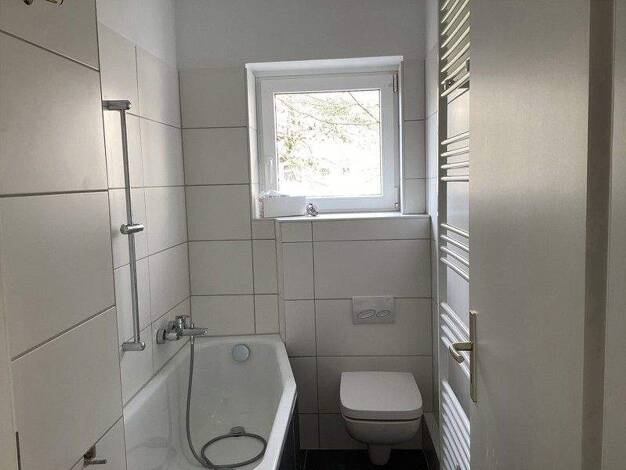 Wohnung zur Miete 383 € 2 Zimmer 51 m² frei ab 01.02.2026 Mehringstr. 13 Cracau Magdeburg 39114