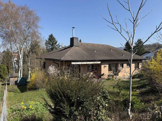 Stadthaus zum Kauf 795.000 € 6 Zimmer 199 m² 1.042 m² Grundstück Müllheim 79379