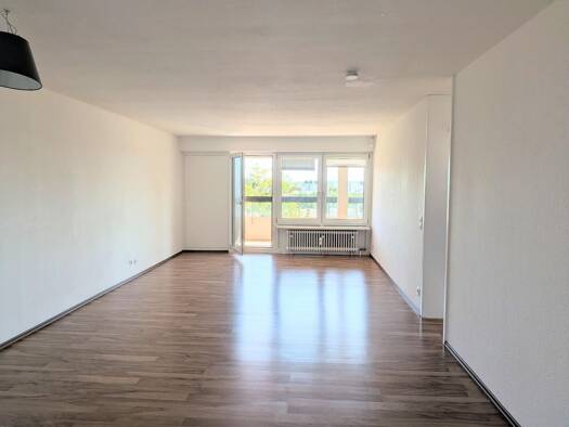 Wohnung zur Miete 850 € 2 Zimmer 72 m² Geschoss 4/6 frei ab sofort Maichingen Sindelfingen 71069