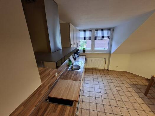 Wohnung zur Miete 950 € 3 Zimmer 100 m² Geschoss 2/3 frei ab 01.08.2026 Langenzenn 90579