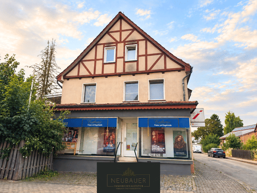 Mehrfamilienhaus zum Kauf als Kapitalanlage geeignet 330.000 € 16 Zimmer 380 m² 523 m² Grundstück Mengeringhausen Bad Arolsen 34454