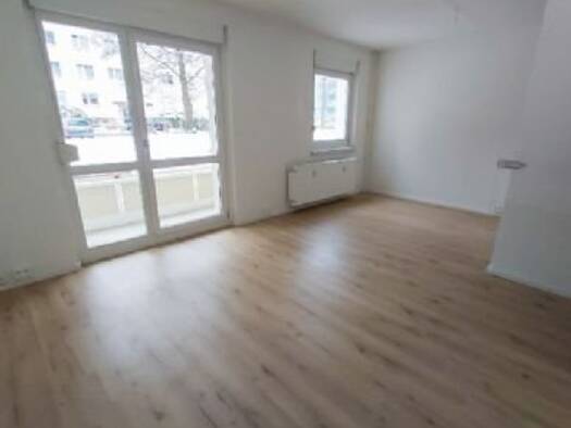 Wohnung zur Miete 287 € 3 Zimmer 56,6 m² 1. Geschoss frei ab sofort Irkutsker Straße 36 Kappel Chemnitz 09119