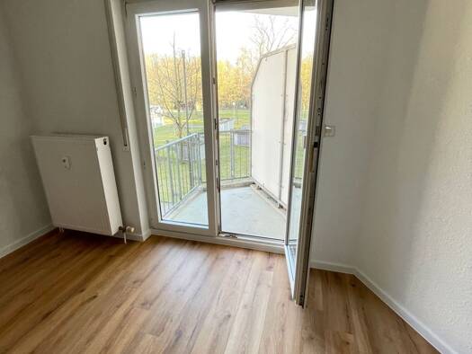 Studio zur Miete 324 € 1 Zimmer 27 m² 2. Geschoss frei ab 01.08.2026 Meusdorfer Str. 2 Connewitz Leipzig 04277