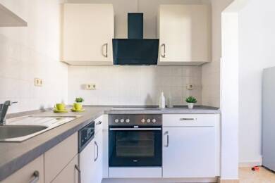 Wohnung zur Miete 349 € 2 Zimmer 62,4 m² 3. Geschoss frei ab 01.07.2025 Scheffelstr. 10 Helbersdorf Chemnitz 09120