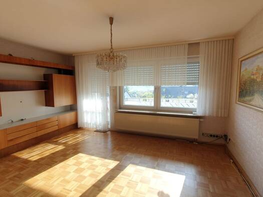 Wohnung zur Miete 1.150 € 3,5 Zimmer 110 m² Geschoss 2/3 frei ab 10.04.2026 Bartenbach Göppingen 73035