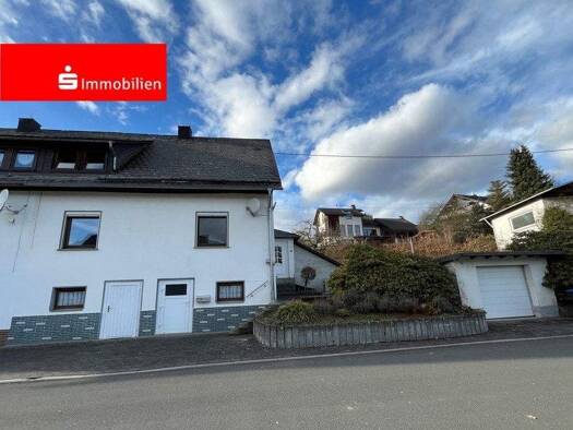 Doppelhaushälfte zum Kauf 137.500 € 5 Zimmer 100 m² 426 m² Grundstück frei ab sofort Offdilln Haiger 35708