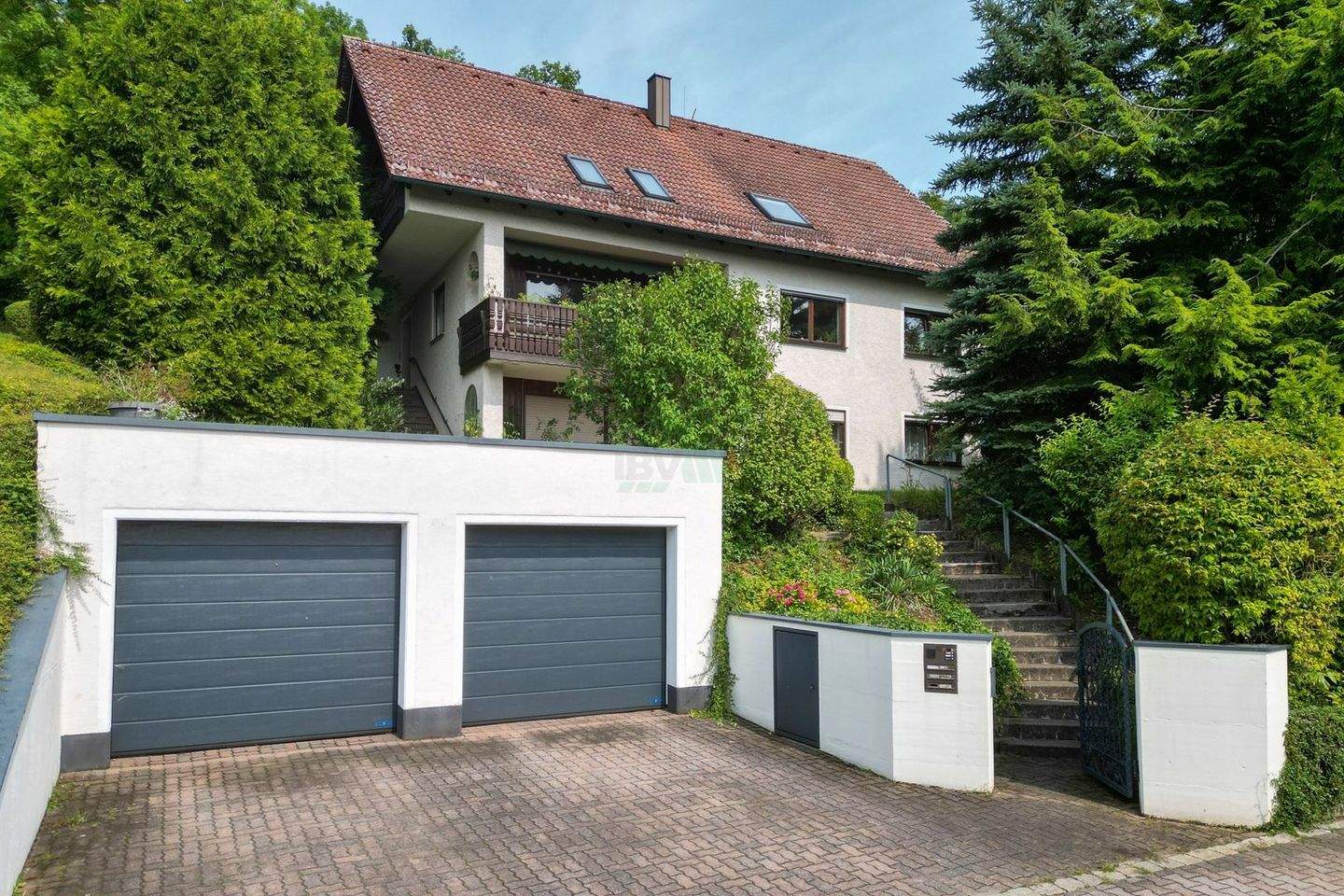 Immobilie in Sulzbach-Rosenberg - Top für Familien: Einfamilienhaus am Annaberg in Sulzbach-Rosenberg - Bild 2