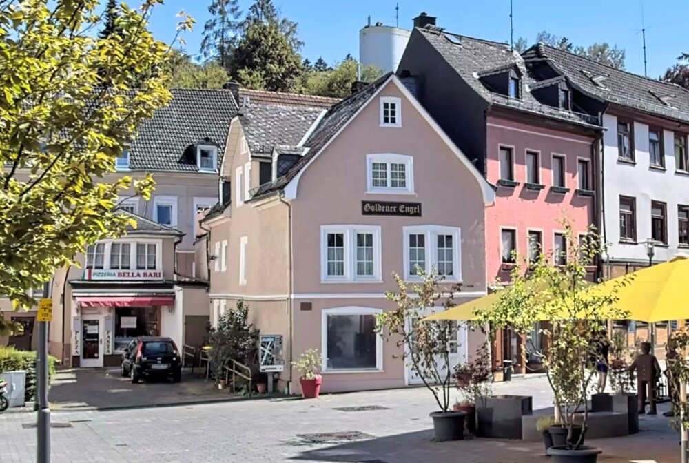 Einfamilienhaus zum Kauf 170.000 € 5 Zimmer 126,6 m²<br/>Wohnfläche 114 m²<br/>Grundstück Bad Schwalbach Bad Schwalbach 65307