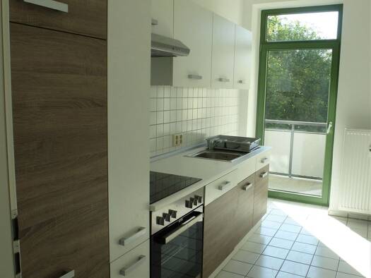 Wohnung zur Miete 360 € 2 Zimmer 63,7 m² 2. Geschoss frei ab 01.05.2026 Winklerstraße 26 Schloßchemnitz Chemnitz 09111