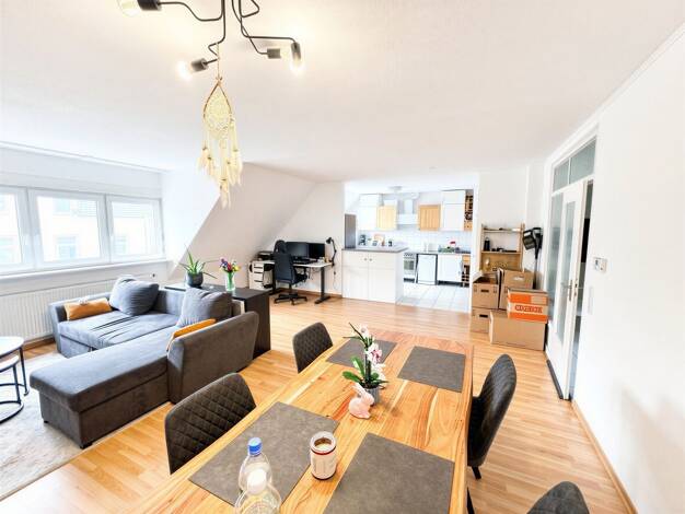 Wohnung zur Miete 750 € 2 Zimmer 84 m² 3. Geschoss Hanau Hanau 63452