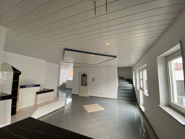 Wohnung zur Miete 1.400 € 5 Zimmer 168 m² 1. Geschoss Erlenbach 63906