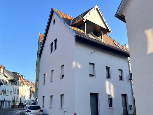 Haus zum Kauf 365.000 € 5 Zimmer 142 m² 85 m² Grundstück Tauberbischofsheim 97941