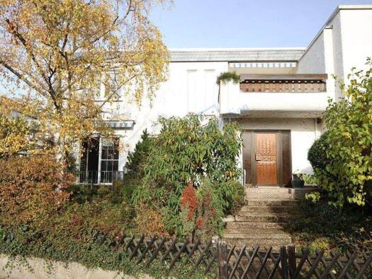 Einfamilienhaus zum Kauf 745.000 € 4,5 Zimmer 186,6 m² 353 m² Grundstück frei ab sofort Eberstadt Darmstadt 64297