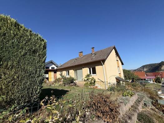Mehrfamilienhaus zum Kauf 315.000 € 8 Zimmer 210 m² 690 m² Grundstück Homburg Triefenstein 97855