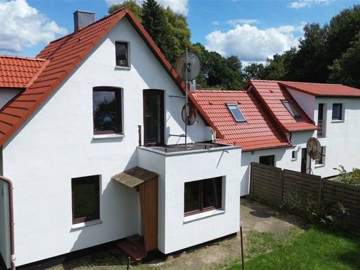Mehrfamilienhaus zum Kauf 375.000 € 10 Zimmer 207 m² 1.488 m² Grundstück frei ab sofort Grönwohld , Kr Stormarn 22956