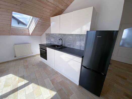 Wohnung zur Miete 950 € 2 Zimmer 66,8 m² 2. Geschoss frei ab 01.09.2026 Gerolfing Ingolstadt 85049