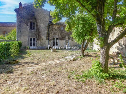 Reihenmittelhaus zum Kauf 180.000 € 6 Zimmer 360 m² 1.276 m² Grundstück Trois Quartiers-Centre Ville Poitiers 86000