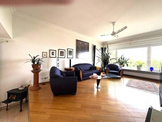 Haus zum Kauf 650.000 € 5,5 Zimmer 190 m² 395 m² Grundstück frei ab 01.05.2026 Lindachweg 14 Stetten Leinfelden-Echterdingen 70771