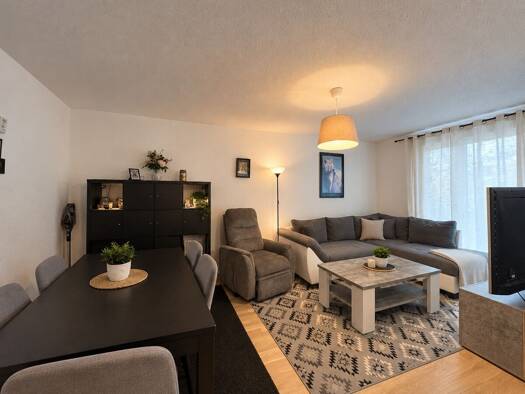 Wohnung zur Miete 1.320 € 4 Zimmer 90,4 m² 1. Geschoss Luise-Kämpf-Straße 18 Bietigheim Bietigheim-Bissingen 74321