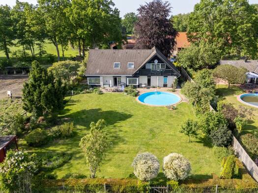 Einfamilienhaus zum Kauf 589.000 € 6 Zimmer 205 m² 1.240 m² Grundstück Mechtersen 21358