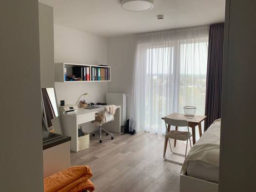 Wohnung zur Miete 525 € 1 Zimmer 27,4 m² Geschoss 4/5 frei ab 15.11.2026 Anne-Frank-Straße 1 Wiesbaden Wiesbaden 65197
