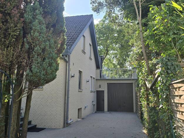 Einfamilienhaus zum Kauf provisionsfrei 1.249.000 € 10 Zimmer 322 m² 600 m² Grundstück Lichtenrade Tempelhof-Schöneberg 12305