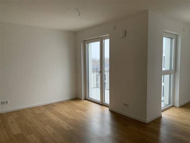 Wohnung zur Miete 1.051 € 2 Zimmer 56,2 m² 1. Geschoss frei ab 01.08.2026 Krampnitzer Straße 12 Falkensee 14612