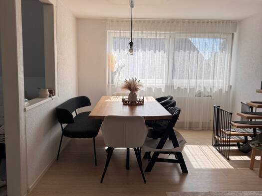 Maisonette zur Miete 1.100 € 3,5 Zimmer 78 m² Geschoss 2/2 frei ab 01.11.2026 Friedrichshafen Friedrichshafen 88045