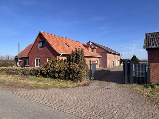 Einfamilienhaus zum Kauf 375.000 € 13 Zimmer 339 m² 9.841 m² Grundstück Borstel 27246