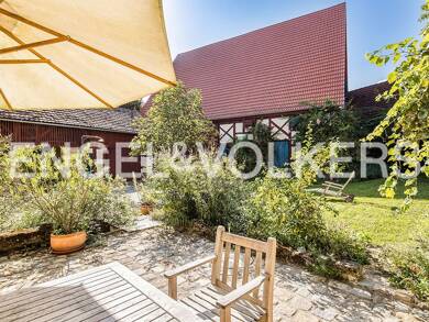 Haus zum Kauf 1.240.000 € 9 Zimmer 275 m² 1.577 m² Grundstück Steinbach Kleinsendelbach 91077