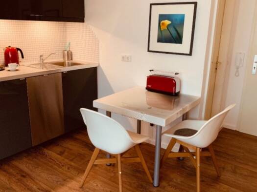Wohnung zur Miete 700 € 1 Zimmer 25 m² Geschoss 4/4 frei ab 01.03.2026 Südweststadt Karlsruhe 76133