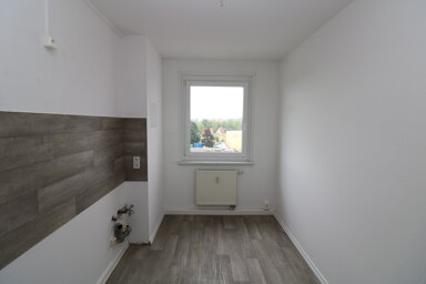 Wohnung zur Miete 489 € 3 Zimmer 67,8 m² 4. Geschoss Paul-Müller-Straße 10 Neu-Friedeburg Freiberg 09599