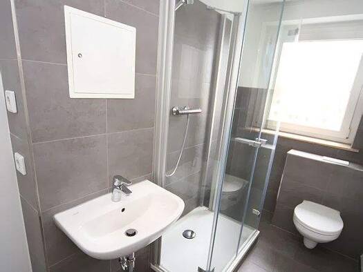 Wohnung zur Miete 441 € 4 Zimmer 71,1 m² 1. Geschoss frei ab sofort Diesterwegstraße 4 Lutherstadt Eisleben Eisleben 06295